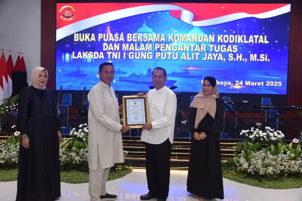 Kenang Kebersamaan Dengan Putra Bali, Dankodiklatal Lepas Laksda I Gung Putu Alit Jaya