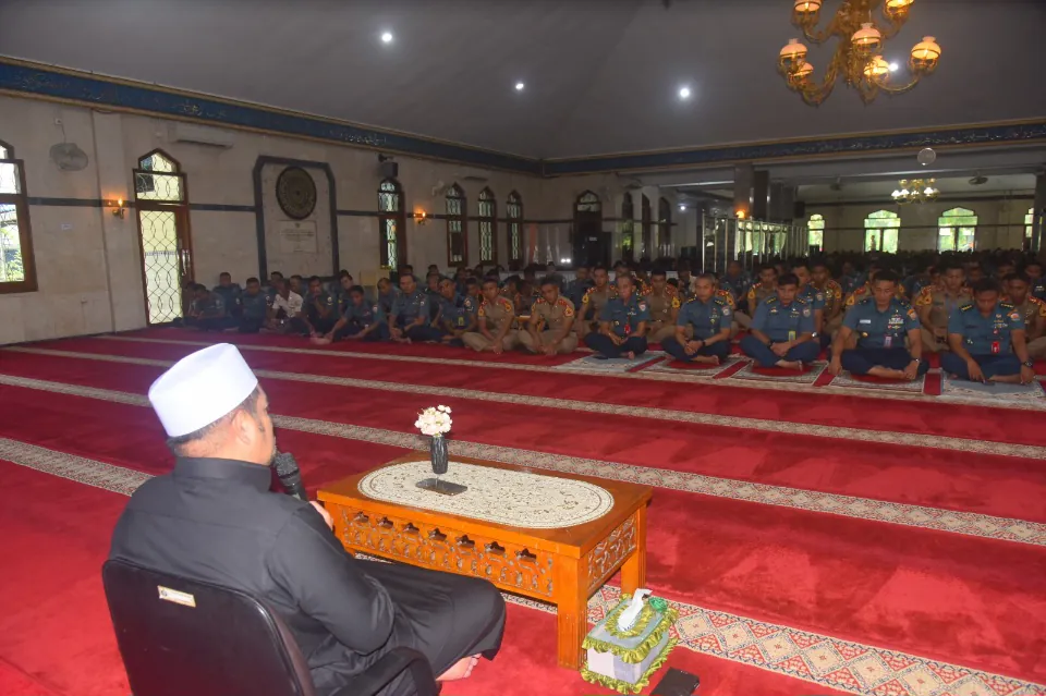 Kuatkan Moral dan Spiritual, Prajurit Koarmada II Ikuti Kauseri Agama