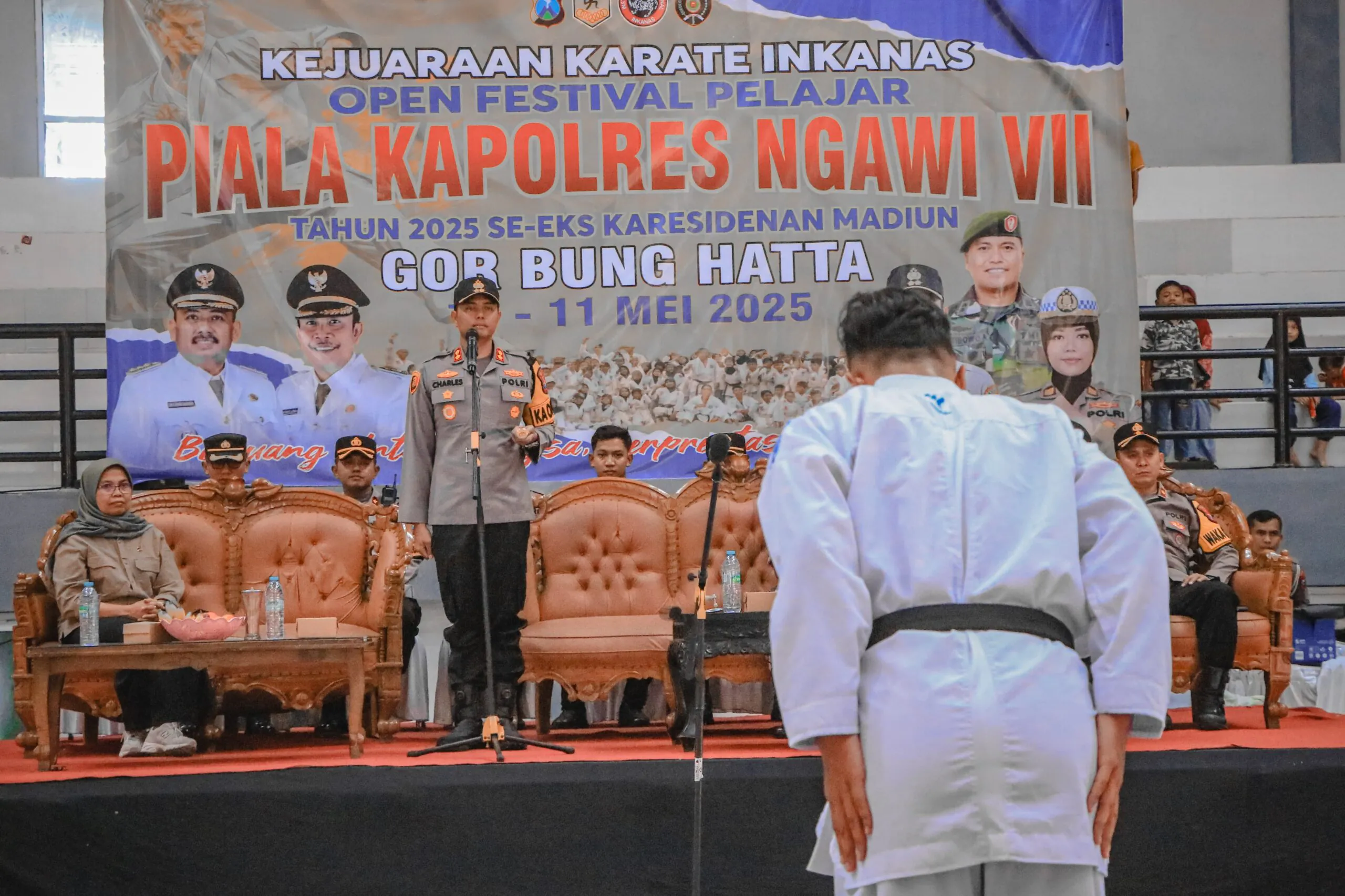 Kapolres Ngawi Membuka Kejuaraan Karate Inkanas Open Festival Pelajar