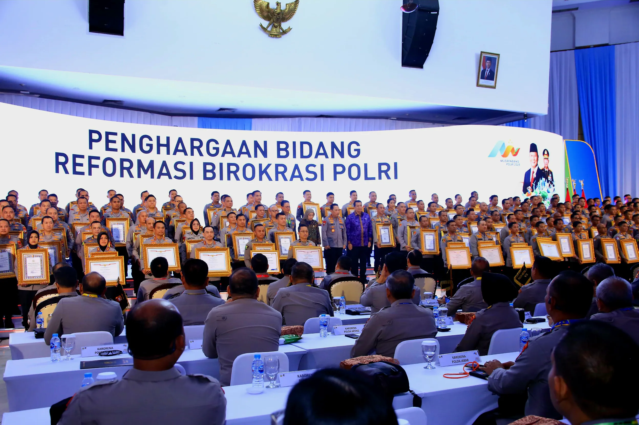 Divisi Humas Polri Raih Predikat WBK, Menpan RB Sampaikan Apresiasi