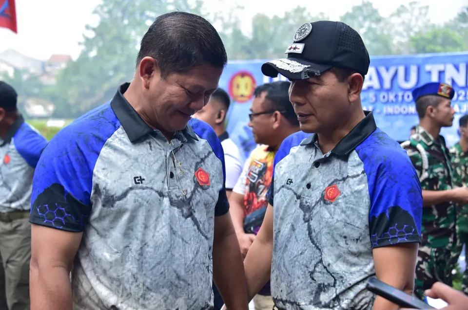 Pangkoarmada II Saksikan Pembukaan Turnamen Menembak Piala Panglima TNI