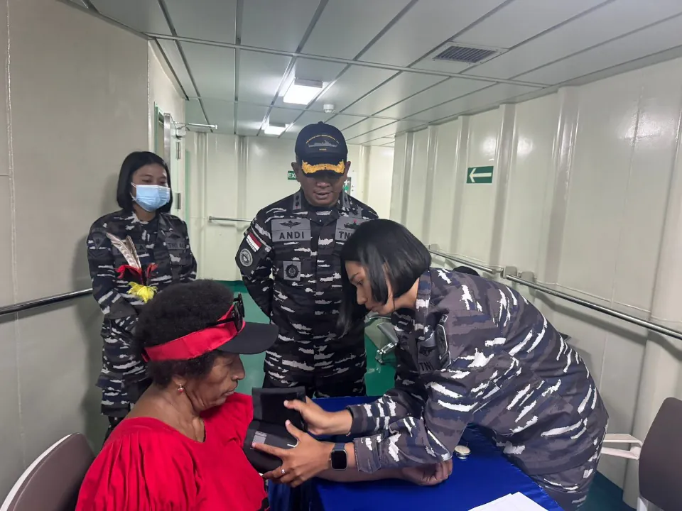 Tergabung Dalam Satgas Port Visit 2025, Prajurit KRI REM-331 Hadirkan Kepedulian untuk Masyarakat Papua Nugini