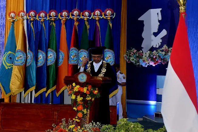 Universitas Hangtuah Cetak Sarjana Baru, Luluskan 461 Satjana.