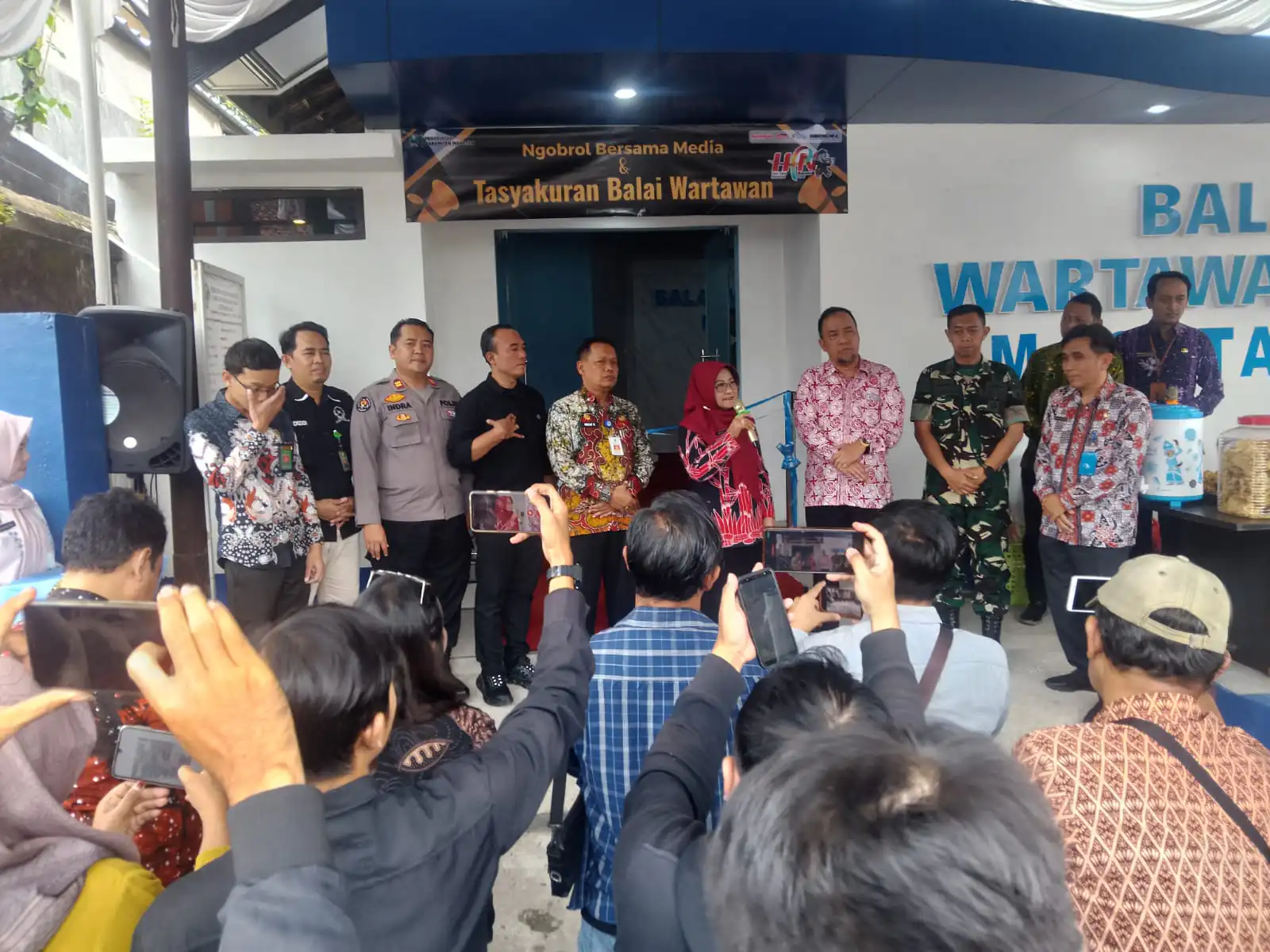 Resmikan Balai Wartawan, Bupati Magetan Gelar Cangkrukan Bareng Jurnalis