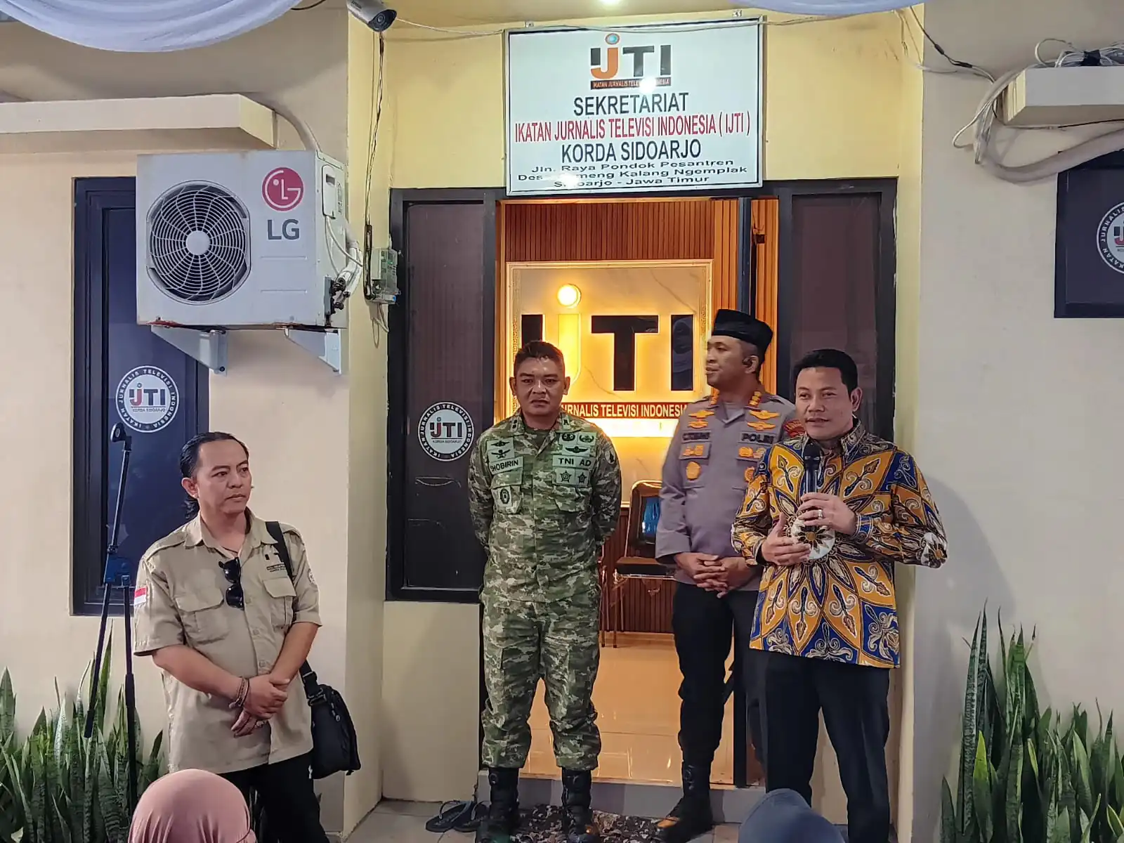Kolaborasi Dengan Polresta Sidoarjo, Didukung Pemkab Sidoarjo, IJTI  Gelar Aksi Peduli Ramadan 2026,  Buka Bersama dan Pengobatan Gratis untuk Masyarakat