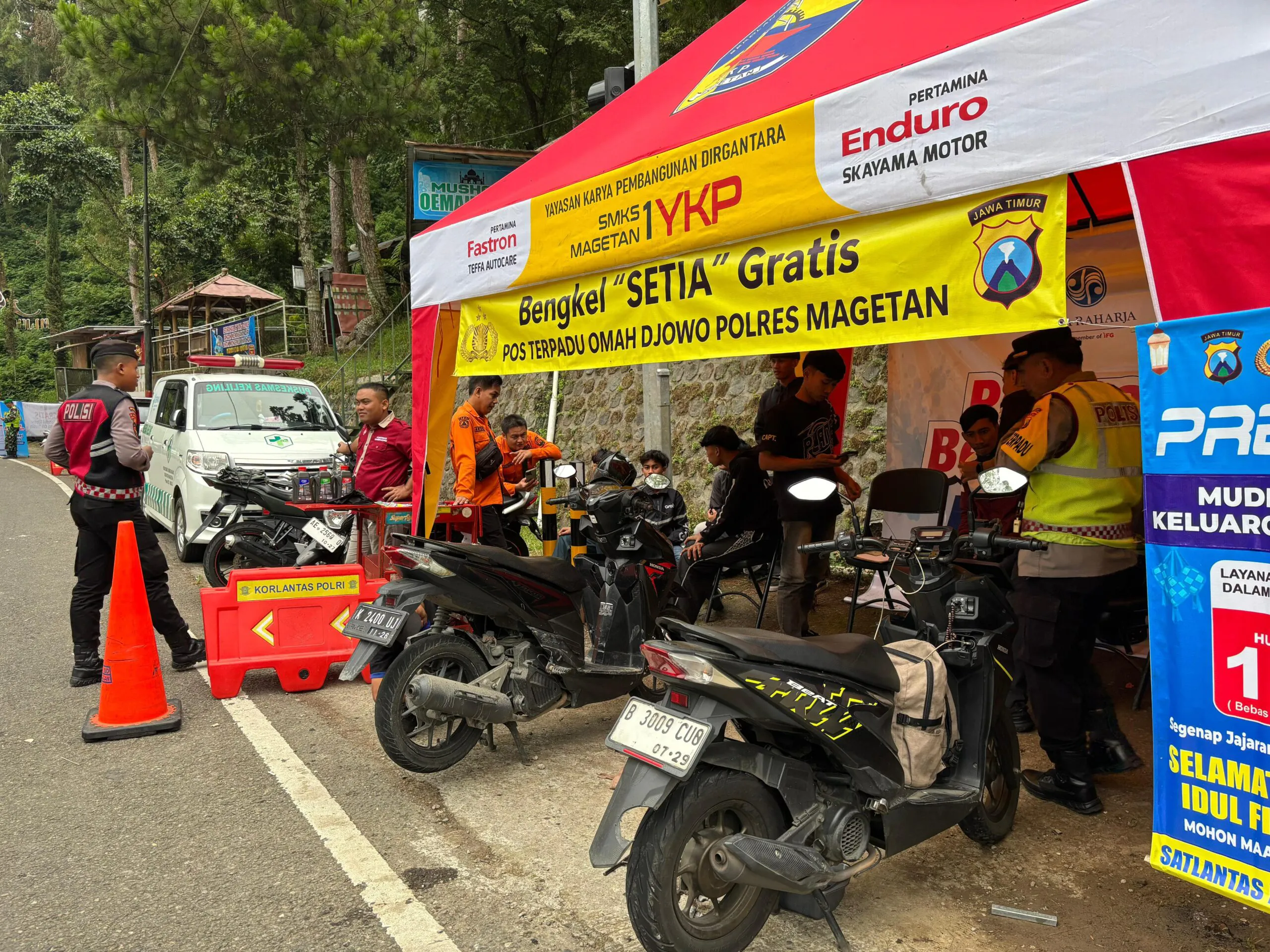 Liburan Lebaran Nyaman ke Sarangan, Polres Magetan Sediakan Bengkel Gratis SETIA
