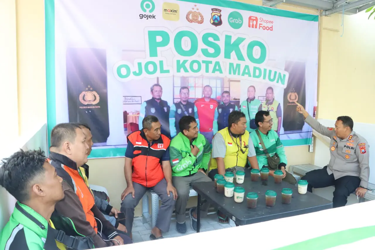 Perkuat Sinergitas, Polres Madiun Kota Resmikan Posko Ojol Kamtibmas