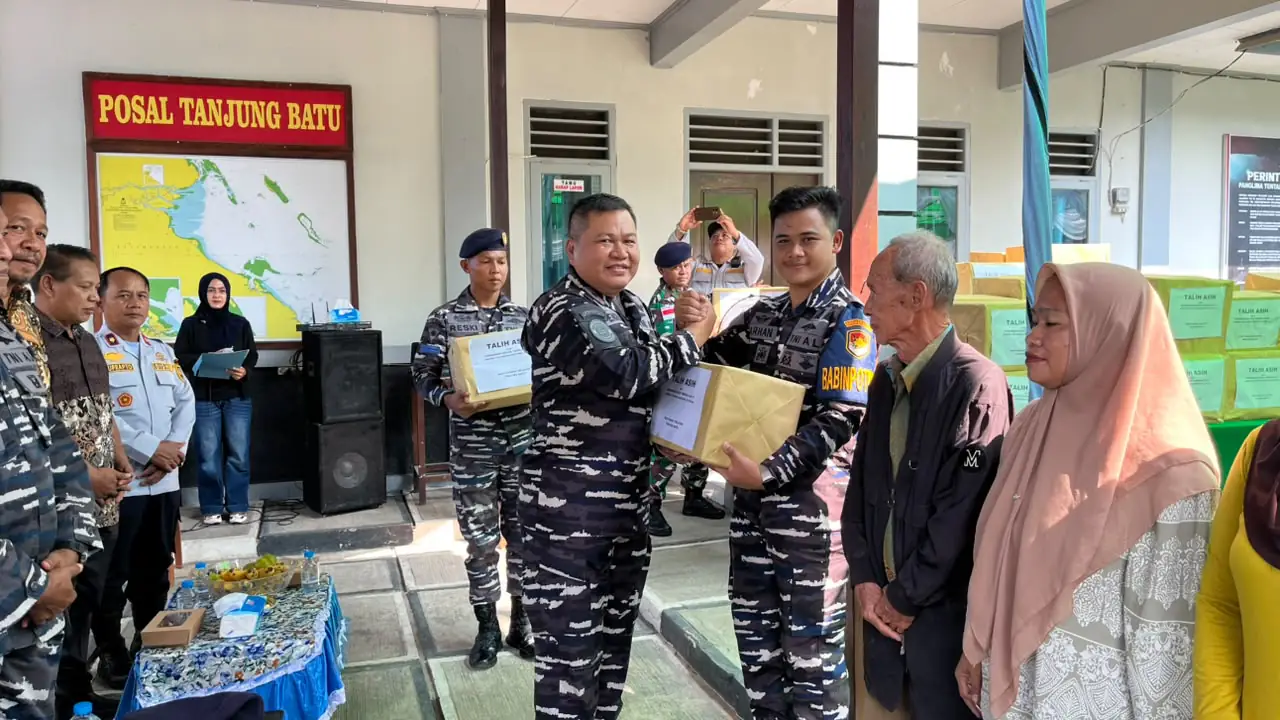 Danguspurla Koarmada II Gelar Bakti Sosial di Kabupaten Berau (Wilayah Operasi Laut)