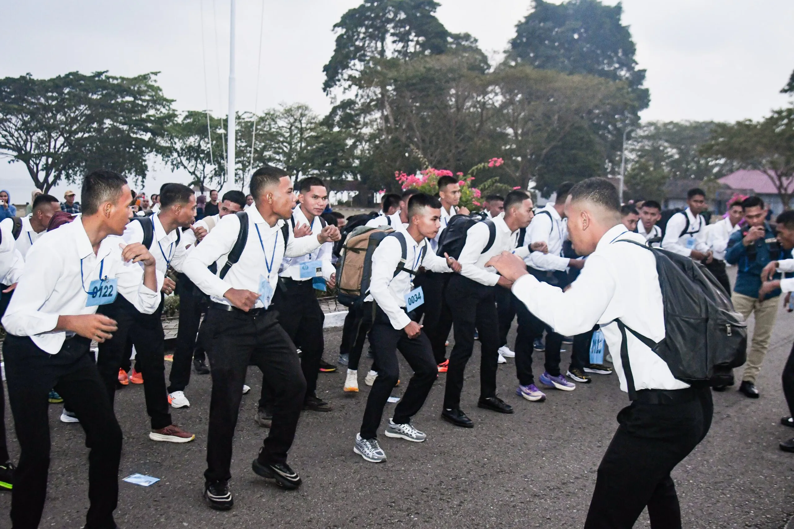 Haru Iringi Keberangkatan 45 Casis Bintara TNI AL, Kodaeral IX Siapkan Putra Maluku Tembus Seleksi Pusat