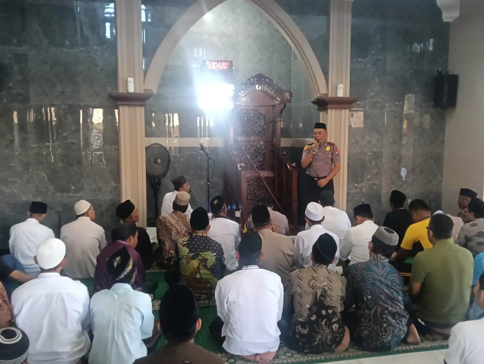 Kapolsek Jabon Gelar Safari Jumat, Jalin Sinergi Bersama Masyarakat