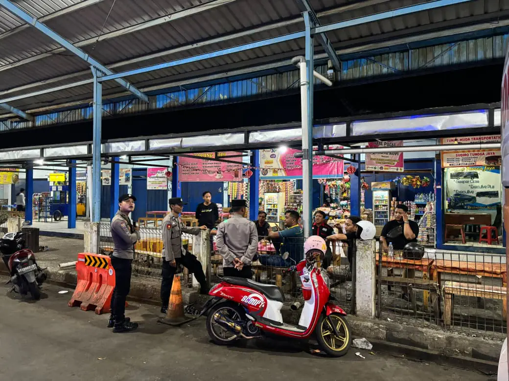 Polisi Bersama Masyarakat, Polres Magetan Perkuat Patroli Harkamtibmas Akhir Pekan