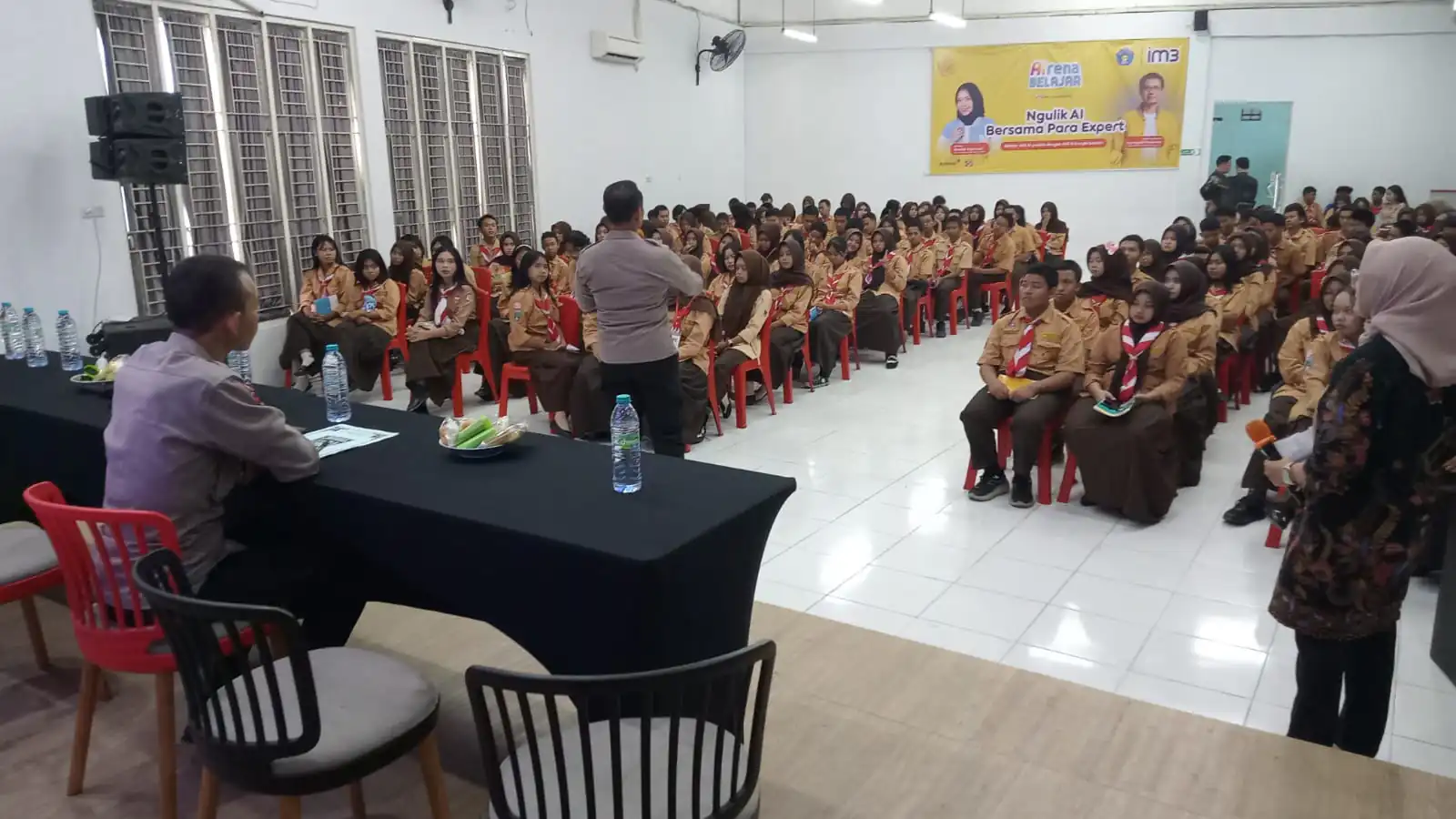 Polresta Sidoarjo Edukasi Bijak Medsos dan Bahaya Radikalisme Pelajar SMK Krian 2